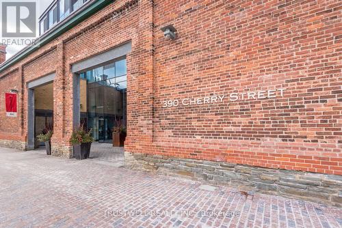 310 - 390 CHERRY STREET , Toronto, Ontario M5A 0E2 2