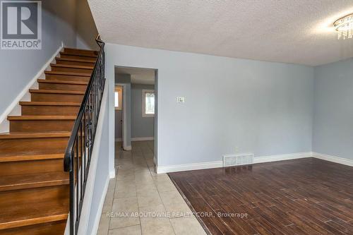 4 Glamis Court, Hamilton, ON 