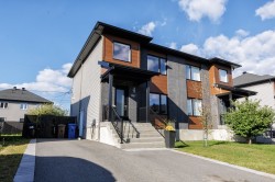 Façade - 