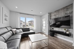 Salon - 
