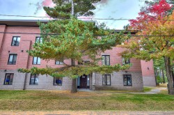 4590 Rue d'Angora  Terrebonne (Terrebonne), QC J6X 4S6