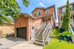 15 CLIMIE COURT Clarington, ON L1C 4P5