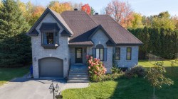 1364 Rue Champêtre  Saint-Lazare, QC J7T 3E5