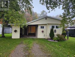 132 ASH STREET Perth East (Crystal Lake), ON N5A 6S6