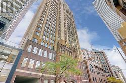 25 GRENVILLE STREET Toronto, ON M4Y 2X5