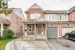 34 MILTROSE CRESCENT Whitchurch-Stouffville, ON L4A 0P8