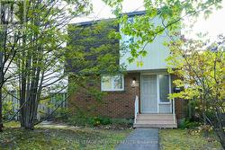 90 - 3270 SOUTHGATE ROAD  Ottawa, ON K1V 8W8
