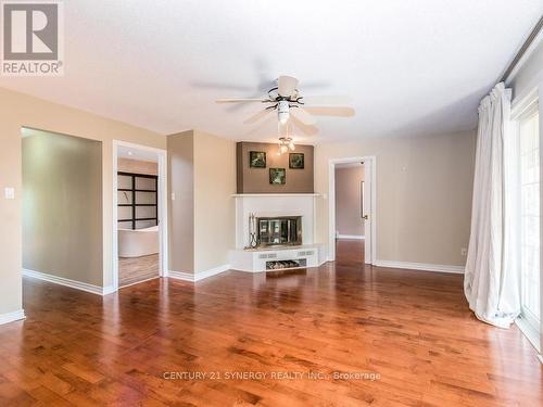 Primary bedroom with renovated 5 piece bath. - 2298 Bowman Road, Ottawa, ON 