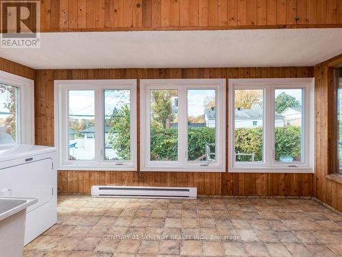 Solarium adjacent to primary bedroom. - 2298 Bowman Road, Ottawa, ON 