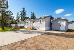 119 Railway AVENUE Kinistino, SK S0J 1H0