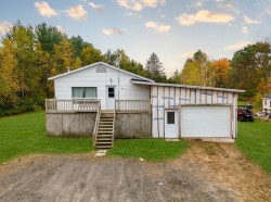 181 Rue du Lac-Lafontaine Shawinigan, QC G0X 1L0