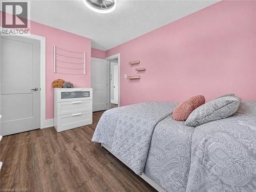 2595 Cavendish Drive, Burlington, ON 