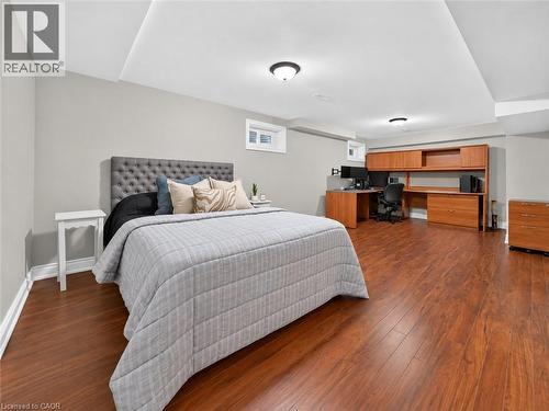 2595 Cavendish Drive, Burlington, ON 