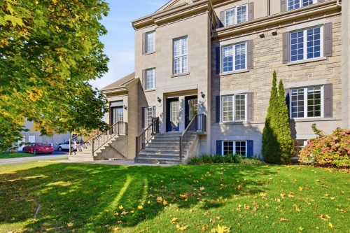 391 Place du Louvre  Mascouche, QC J7K 0M1