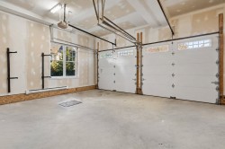 Garage - 