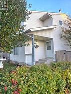 44 Falwood Crescent NE  Calgary, AB T3J 1E3
