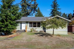590 Ridley Dr Colwood, BC V9C 1K4