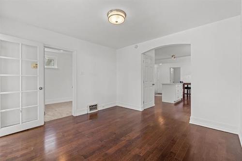709 Walker Ave, Winnipeg, MB 