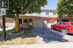 26 MOSS Boulevard Unit# 15 Dundas, ON L9H 6W7