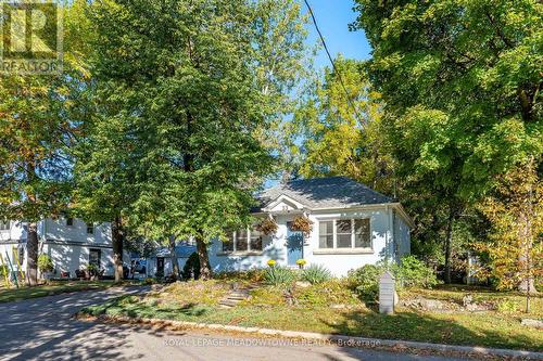 33 DURHAM STREET  Halton Hills, ON L7G 1Z8