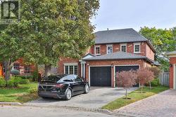560 CHAGALL COURT  Mississauga, ON L5R 3A8