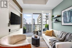 3203 - 127 BROADWAY AVENUE Toronto, ON M4P 1V3