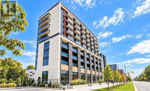818 - 2825 JANE STREET , Toronto, Ontario M3N 2J5 2