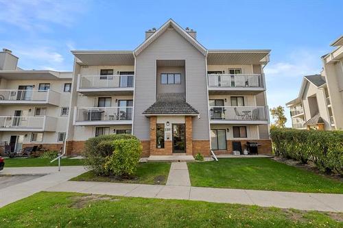 4311-120 Plaza DR  Winnipeg, MB R3T 5K8