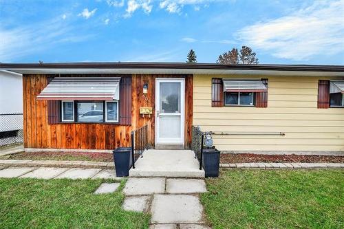 607 Martin Ave, Winnipeg, MB 