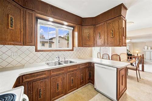 34 Principal Bay, Winnipeg, MB 