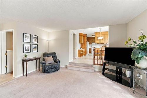34 Principal Bay, Winnipeg, MB 