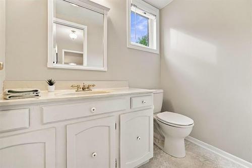 34 Principal Bay, Winnipeg, MB 