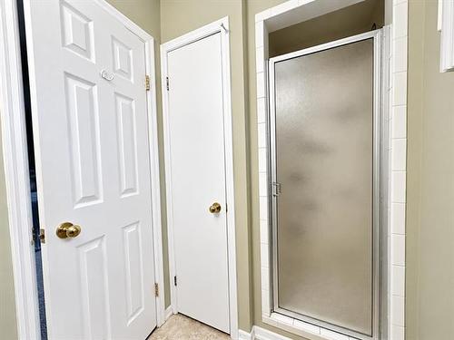 34 Principal Bay, Winnipeg, MB 