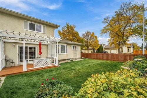 34 Principal Bay, Winnipeg, MB 