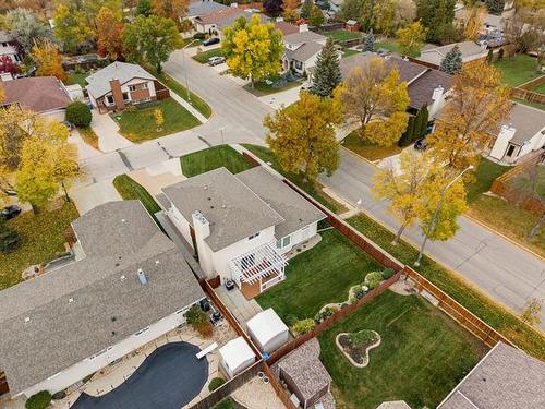 34 Principal Bay, Winnipeg, MB 