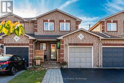 54 QUINLAN ROAD Barrie (Georgian Drive), ON L4M 7B1