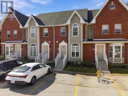 3 - 4200 KILMER DRIVE  Burlington, ON L7M 4Y2