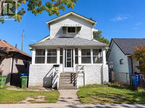 502 MCKAY  Windsor, ON N9B 1Z8