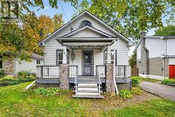 161 CHURCH STREET Whitchurch-Stouffville, ON L4A 4T6