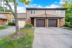 138 - 1951 RATHBURN ROAD E  Mississauga, ON L4W 2N9