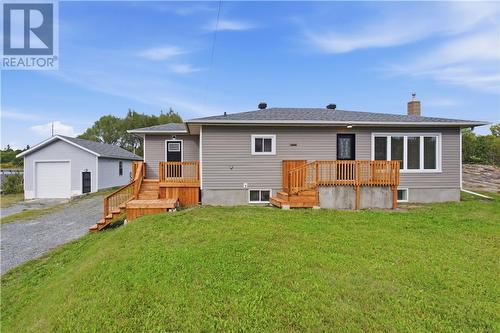 906 Goodview Road  Greater Sudbury, ON P3G 1B5