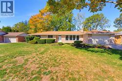 11 BELHOLME Avenue Brantford, ON N3T 1R9