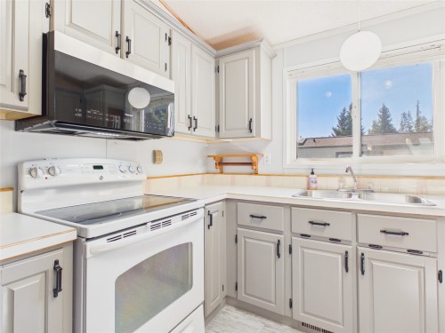 33-2640 Warren Avenue, Kimberley, BC 