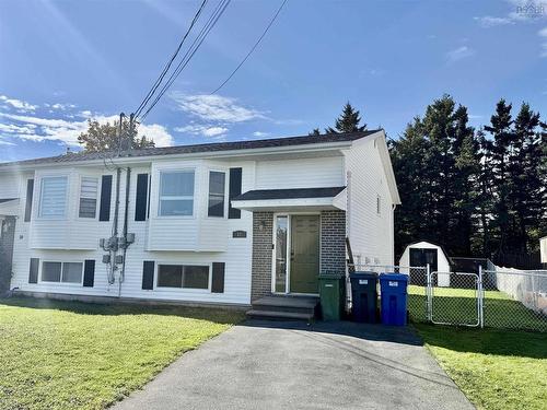12 Shamrock Court  Eastern Passage, NS B3G 1N4