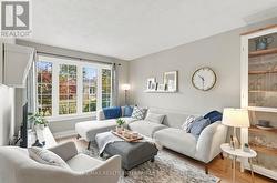 188 SUMMERFIELD DRIVE Oakville, ON L6L 5N8