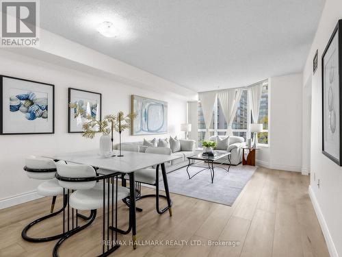 309 - 175 CEDAR AVENUE  Richmond Hill, ON L4C 9V3