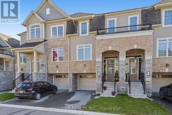 9 ANDREW KNOWLES LANE S East Gwillimbury, ON L0G 1M0