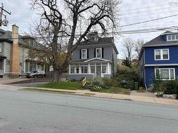 83 Prince Albert Road  Dartmouth, NS B2Y 1M1