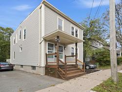 2512 Oxford Street  Halifax Peninsula, NS B3L 2T4