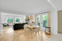 1579 Rue Roy  Prévost, QC J0R 1T0